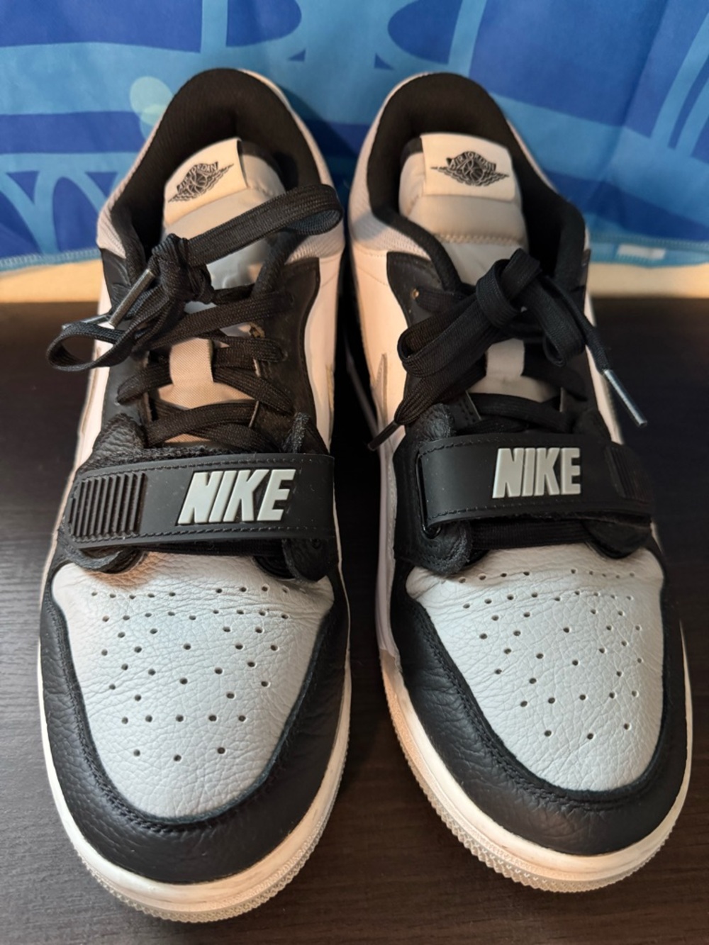 NIKE AIR JORDAN LEGACY 312 LOW WHITE BLACK WOLF GREY "CEMENT" Men’s size 10